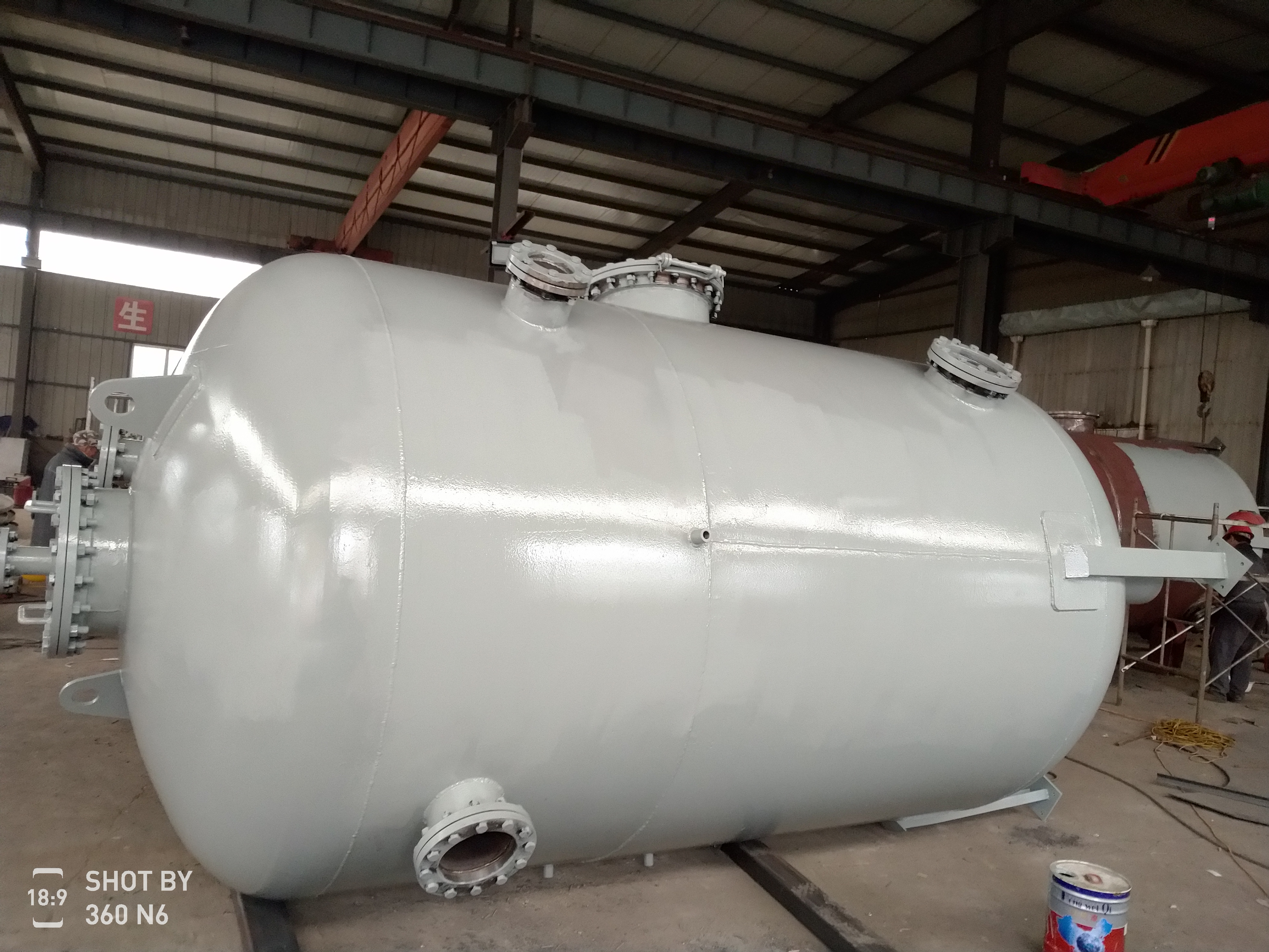 加茂镇热力除氧器和给水加热器的对比